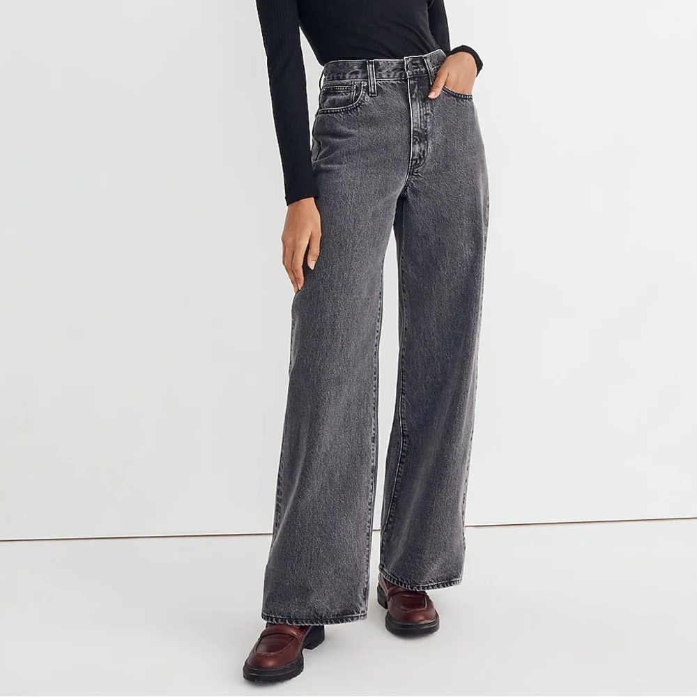 Superwide-leg jeans